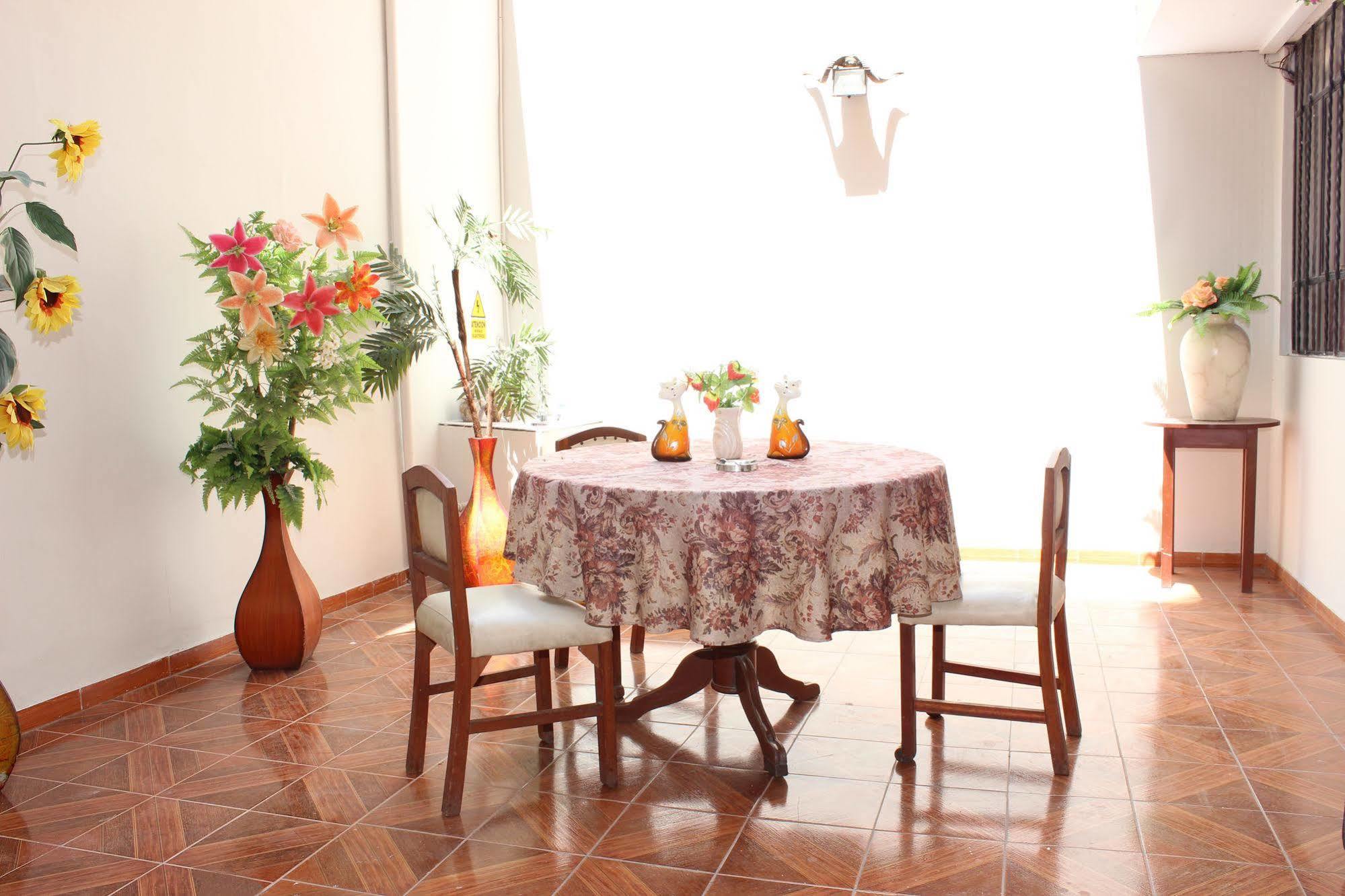 Hostal Las Fresas Lima Airport Callao Buitenkant foto